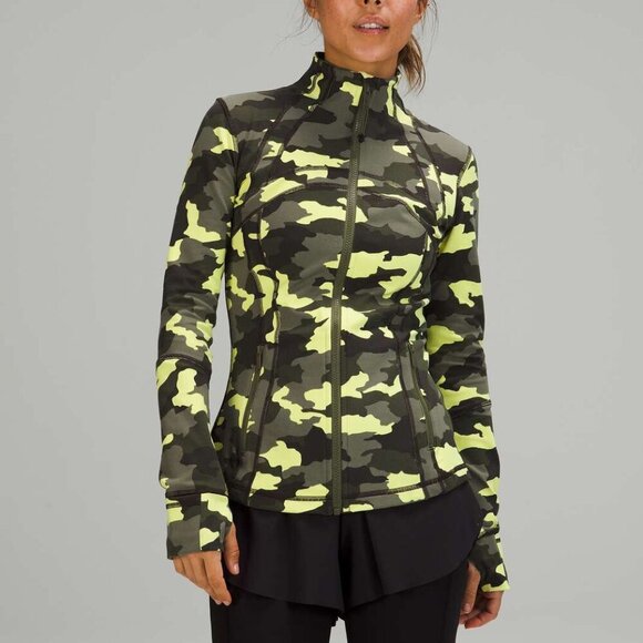 Lululemon Define Jacket in Heritage Camo size 12 NWT - Picture 1 of 11